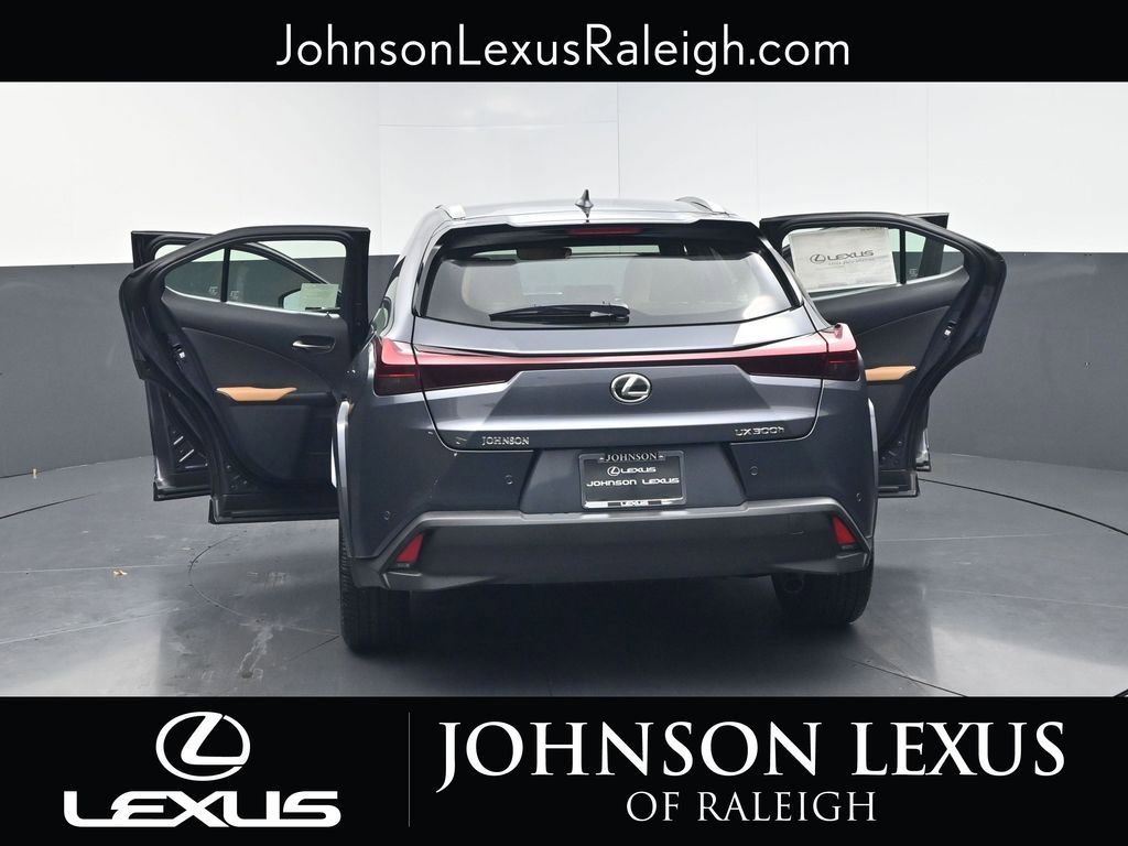 New 2026 Lexus UX 300h FWD image 35