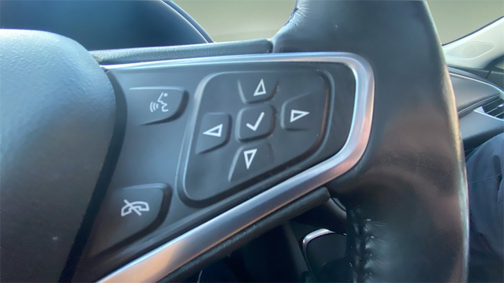 Used 2022 Chevrolet Malibu LT w/ Leather Package image 18