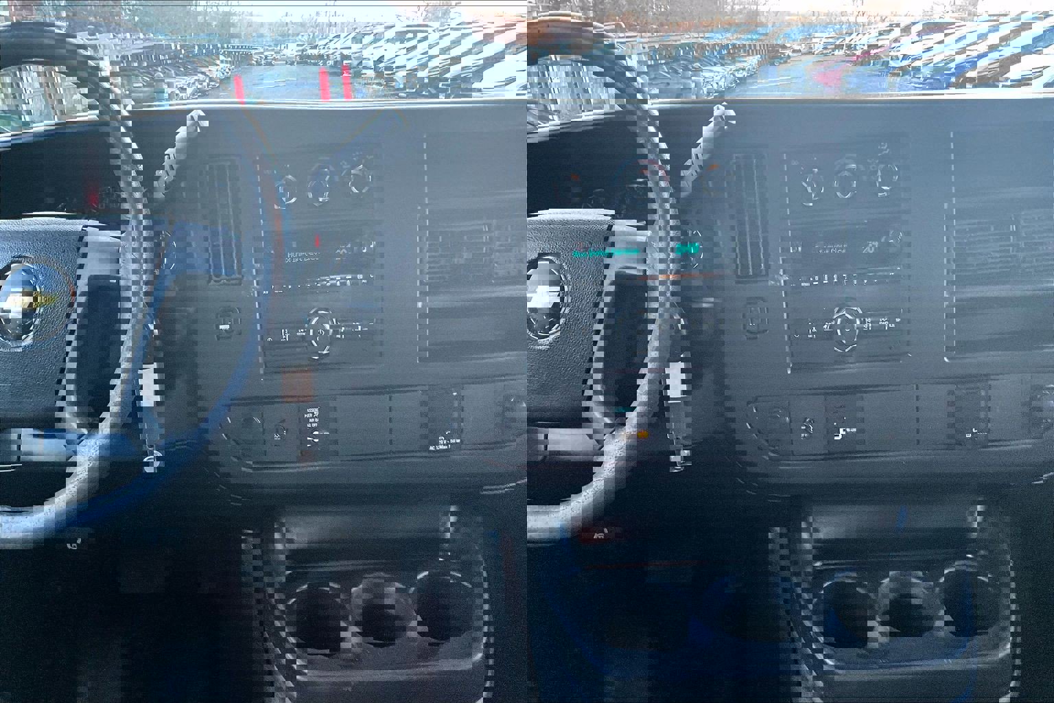 Used 2017 Chevrolet Express 3500 image 6