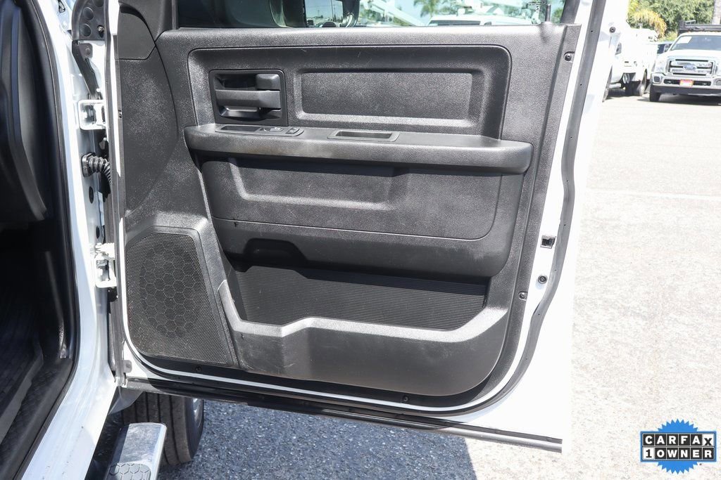 Used 2022 RAM 5500 Tradesman w/ Chrome Appearance Group image 38