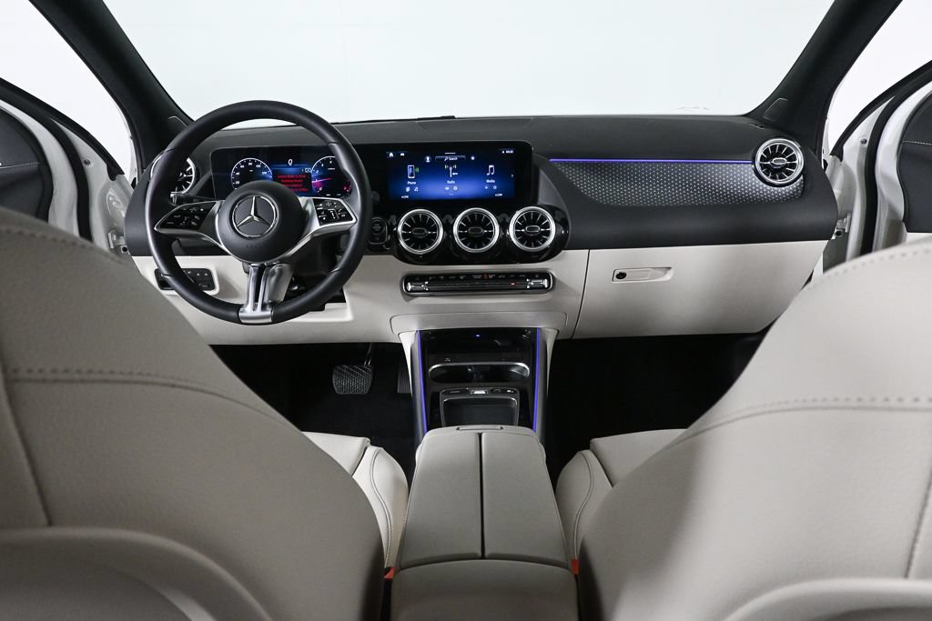 Certified 2026 Mercedes-Benz GLA 250 image 17
