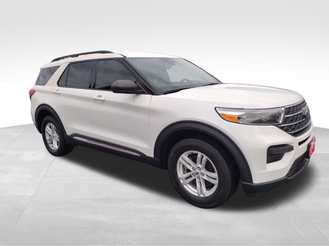 Used 2022 Ford Explorer XLT image 8
