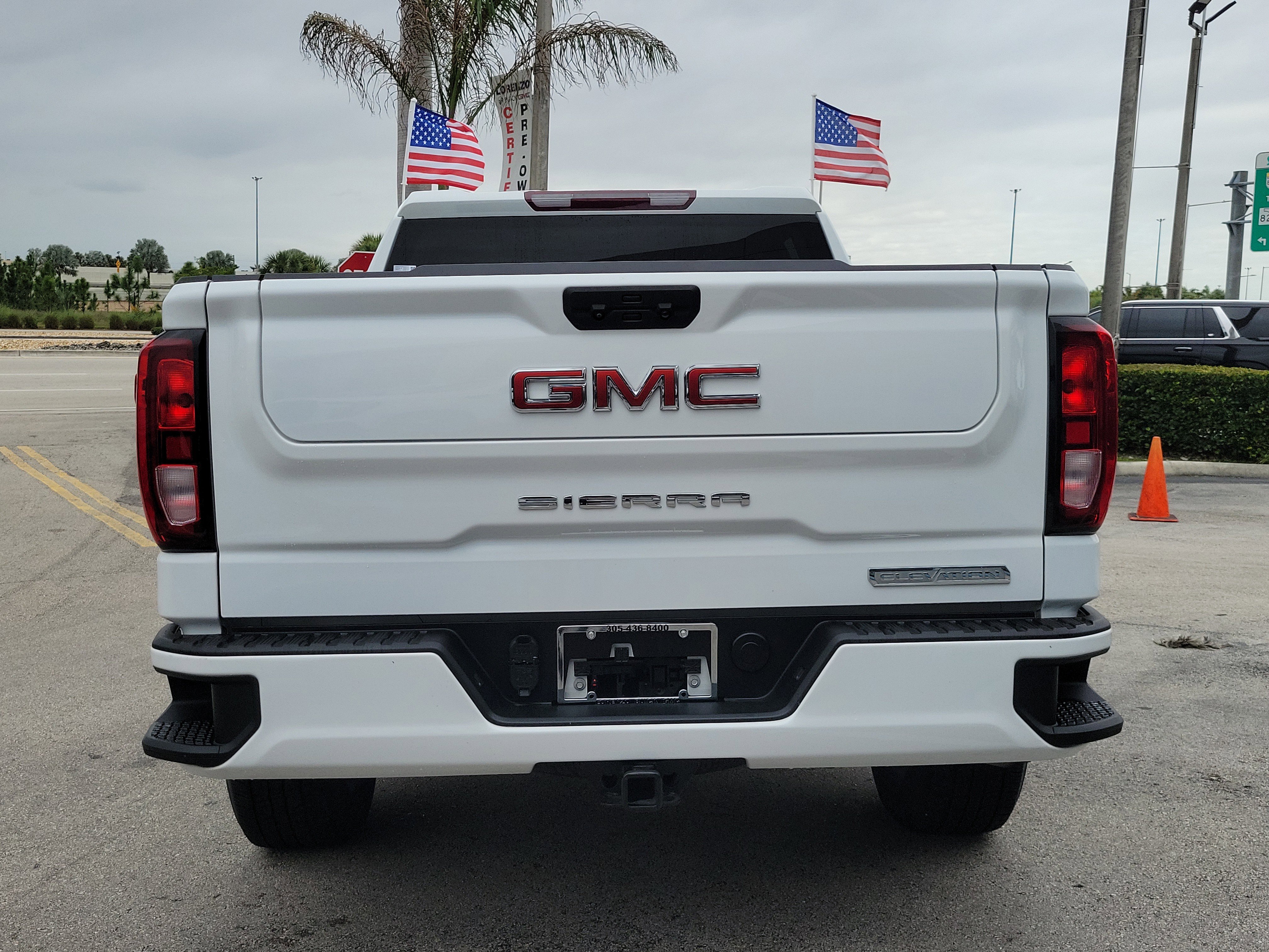 Used 2023 GMC Sierra 1500 Elevation image 6