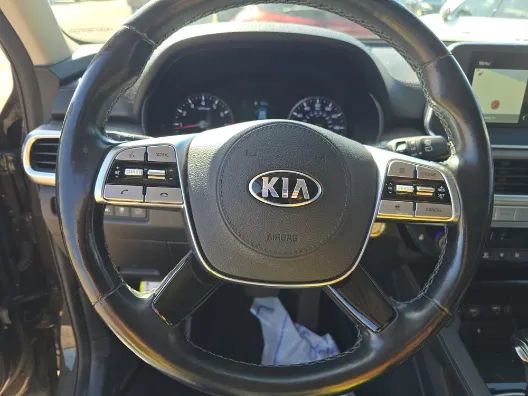 Used 2021 Kia Telluride EX w/ EX Premium Package AWD/4WD image 10