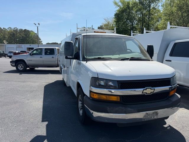 Used 2015 Chevrolet Express 3500 image 3