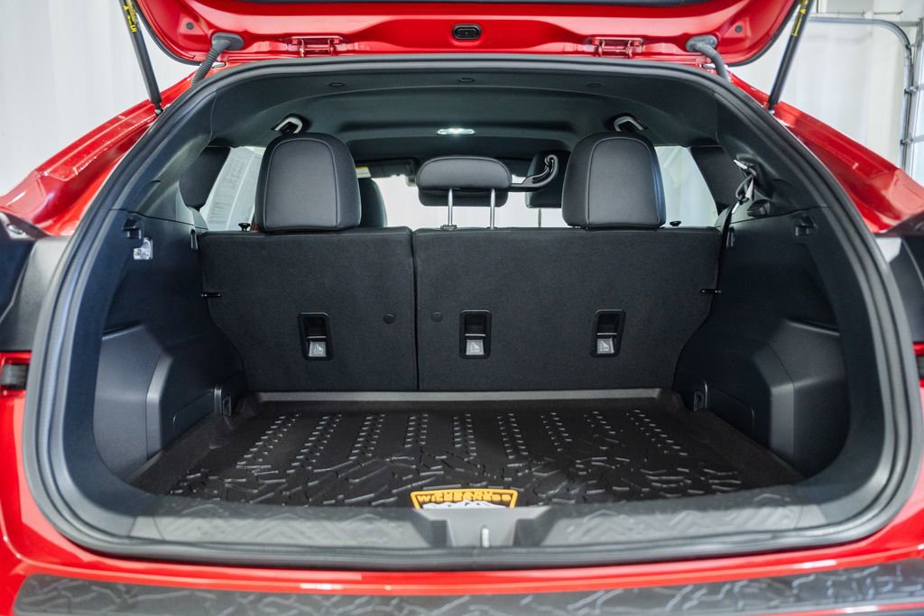 Used 2025 Subaru Crosstrek 2.5i Wilderness w/ Crosstrek Mirror Package AWD/4WD image 10