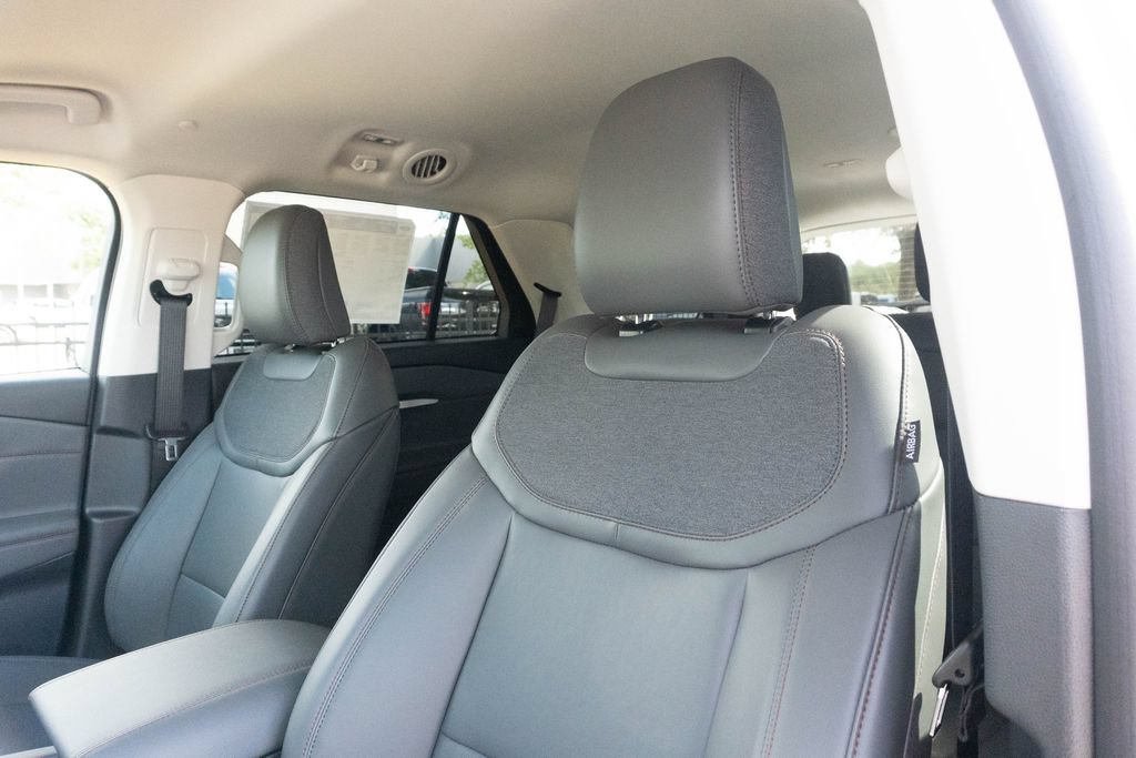 New 2026 Ford Explorer Active w/ Active Comfort Package AWD/4WD image 19