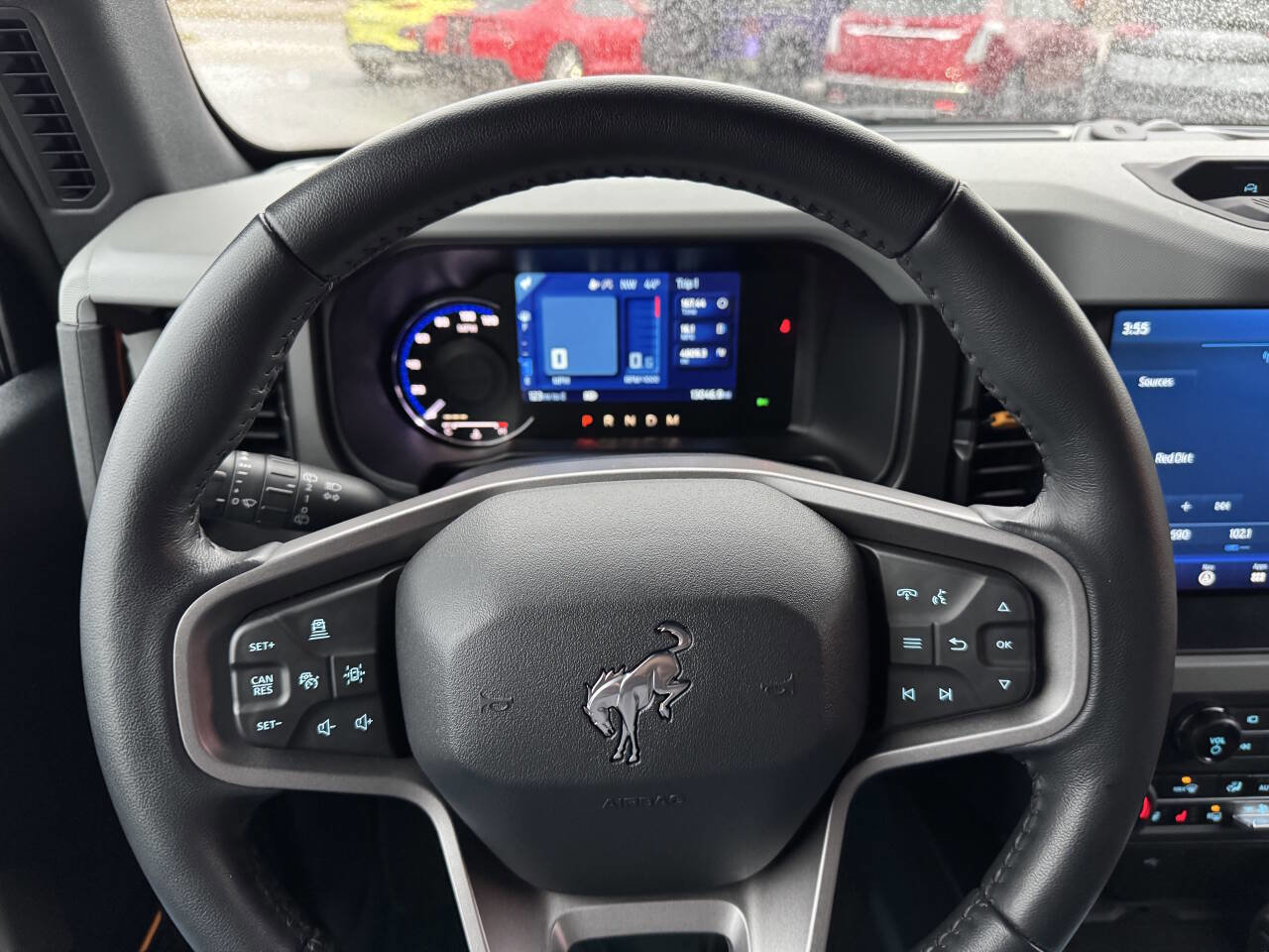 Used 2023 Ford Bronco Badlands image 22