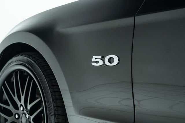 Used 2013 Ford Mustang GT RWD image 20