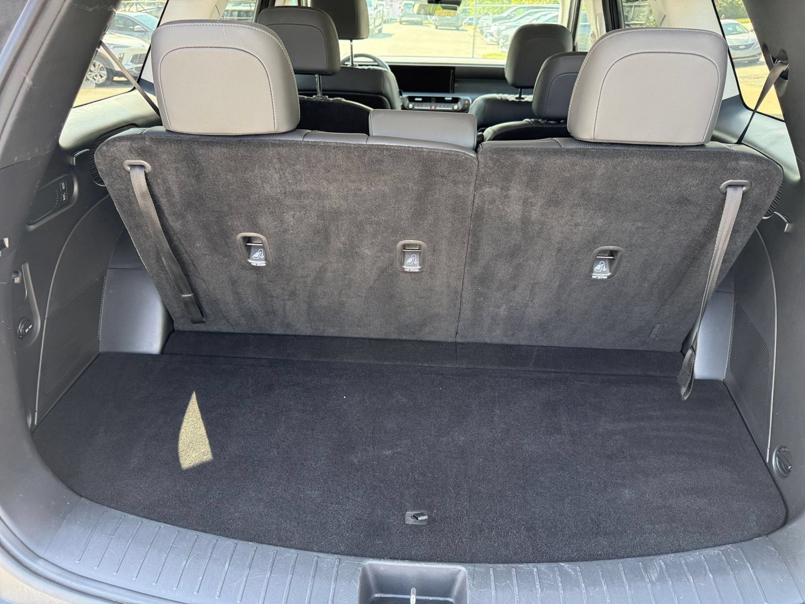 Used 2026 Hyundai Palisade SEL FWD image 34