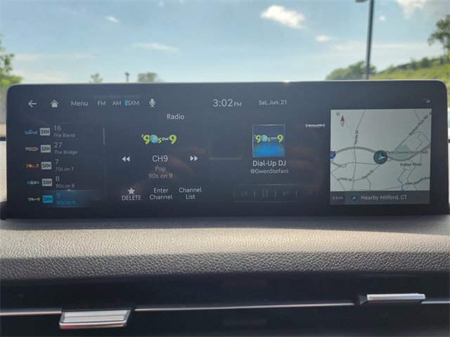 Used 2024 Genesis GV70 2.5T w/ Advanced Package image 16