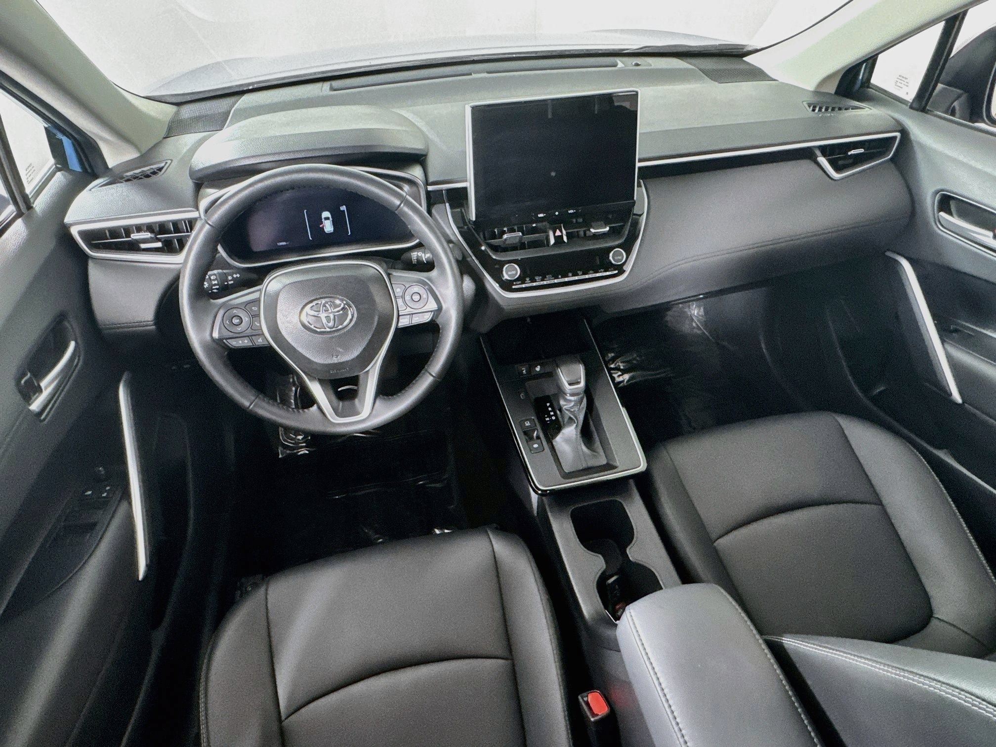 Certified 2026 Toyota Corolla Cross XLE AWD/4WD image 19