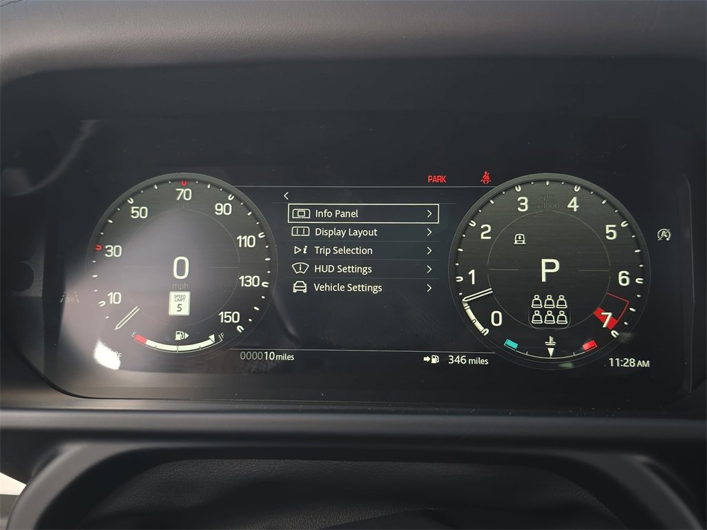 New 2026 Land Rover Defender 130 X-Dynamic SE image 20