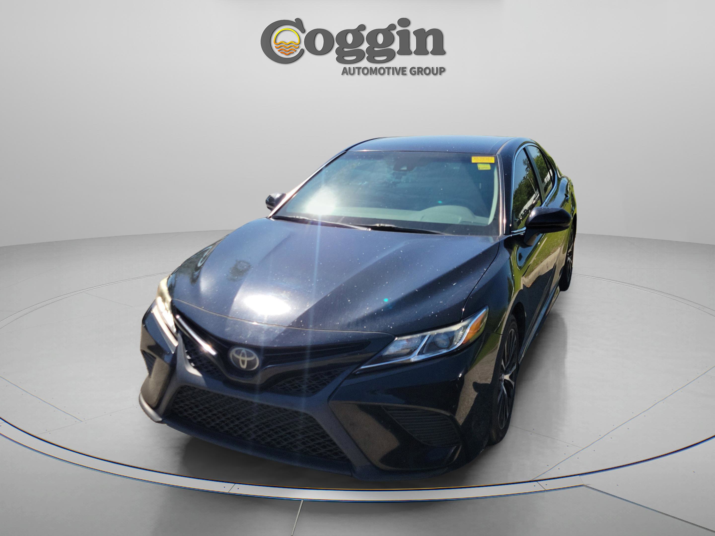 Used 2018 Toyota Camry SE