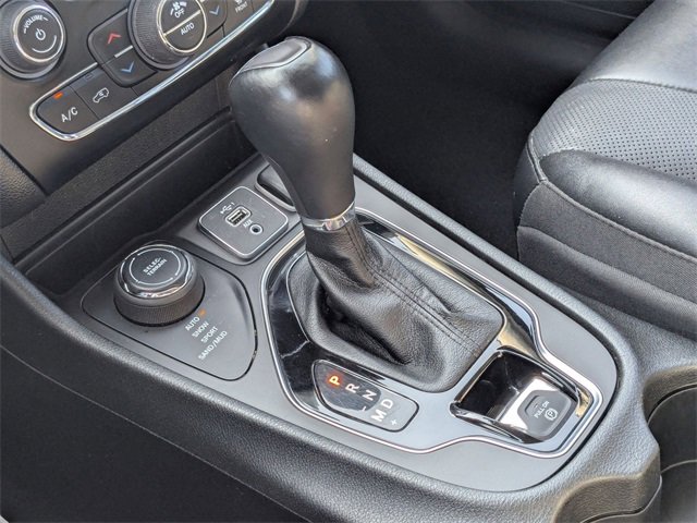 Used 2023 Jeep Cherokee Altitude Lux image 27