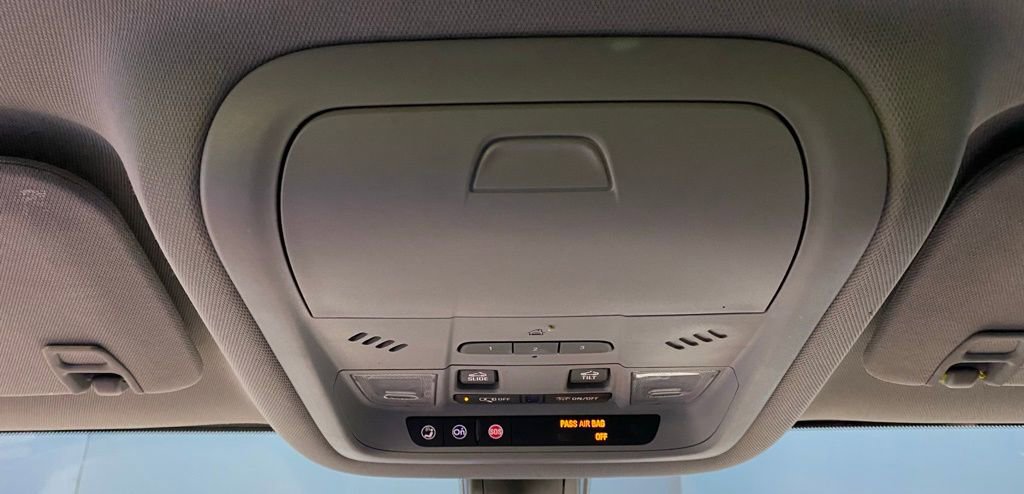 Used 2018 GMC Acadia SLE w/ LPO, Protection Package image 30