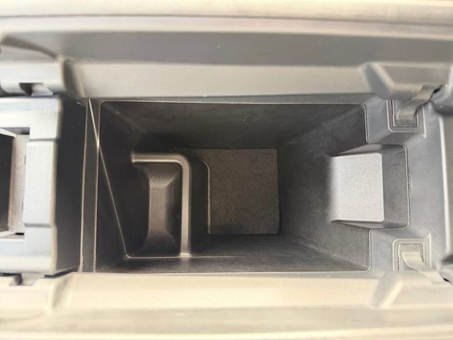 Used 2021 Nissan Rogue SV image 26