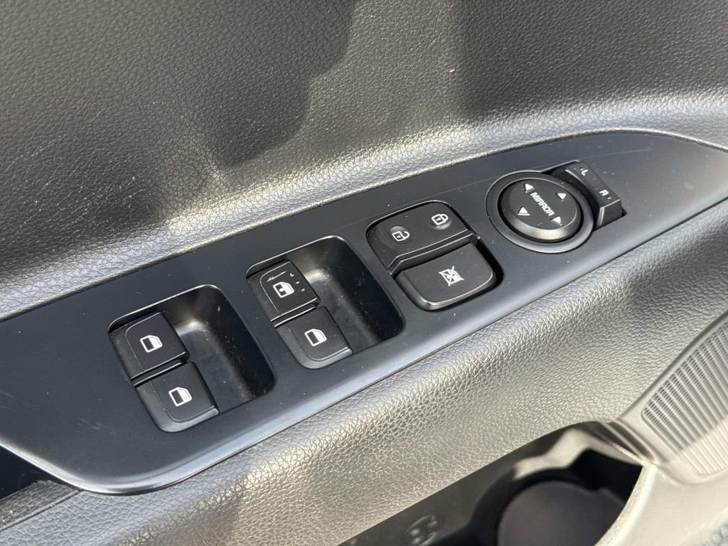 Used 2020 Kia Rio LX image 22