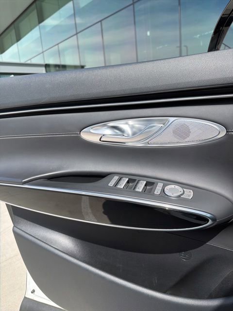 Used 2024 Genesis GV70 2.5T AWD/4WD image 15