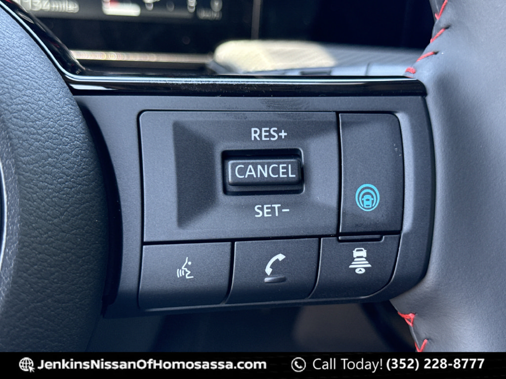 New 2026 Nissan Kicks SR FWD image 41