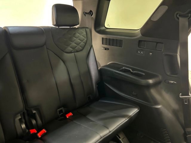 Used 2021 Hyundai Palisade Calligraphy image 16