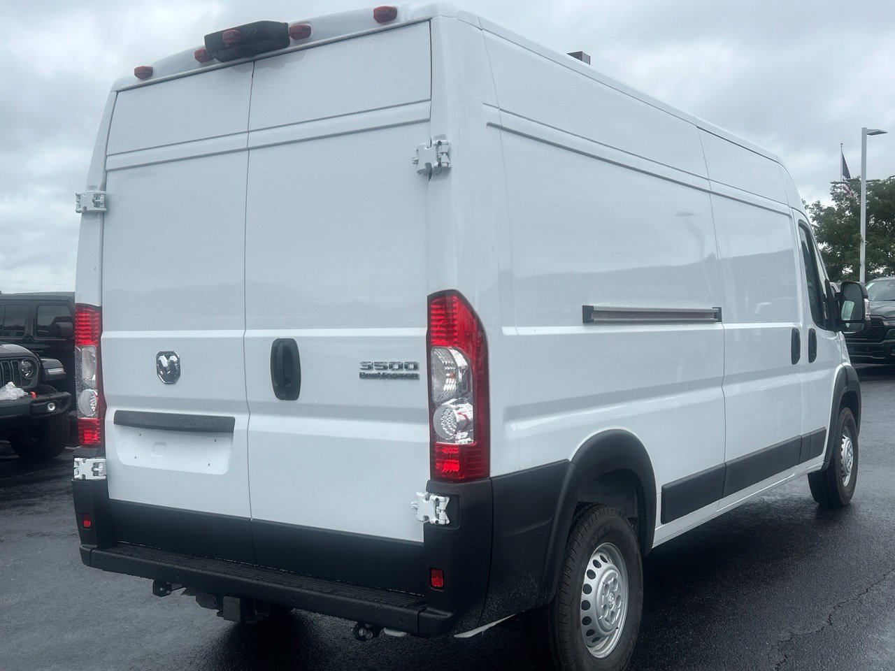 New 2027 RAM ProMaster 3500 w/ Safety Group FWD image 3