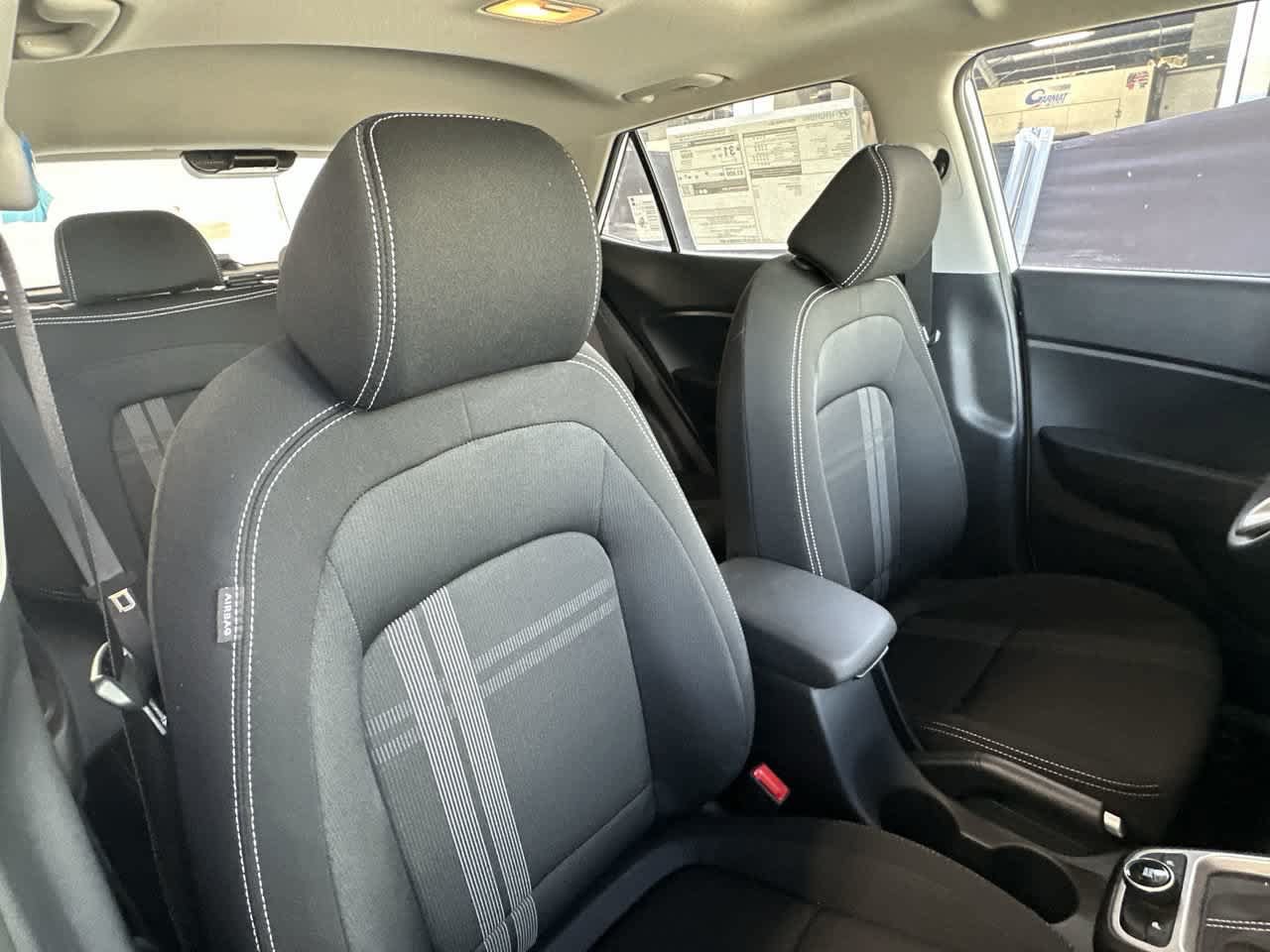 New 2026 Hyundai Venue SEL FWD image 27
