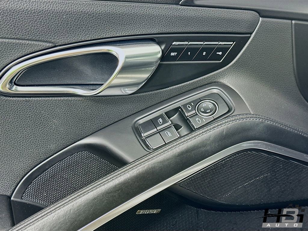 Used 2017 Porsche 911 Carrera image 14