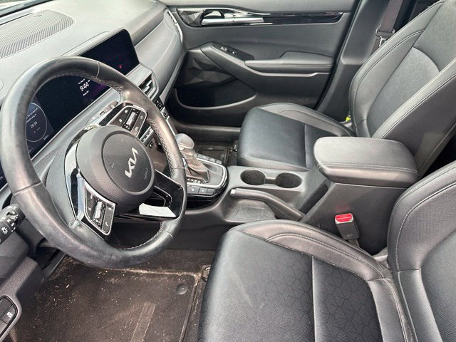 Used 2024 Kia Seltos EX AWD/4WD image 13