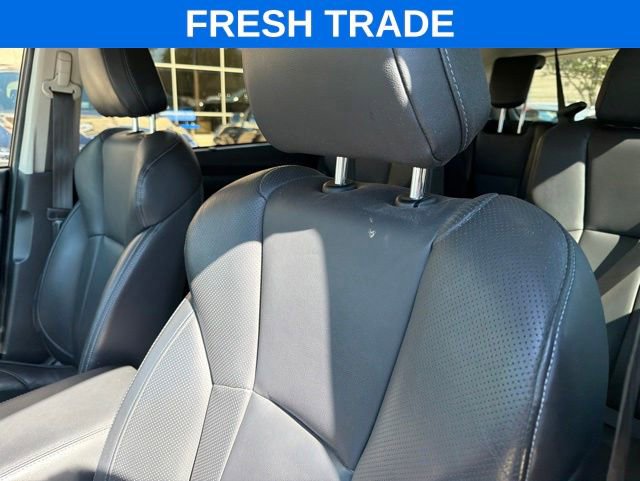 Used 2023 Subaru Ascent Limited w/ Technology Package AWD/4WD image 9