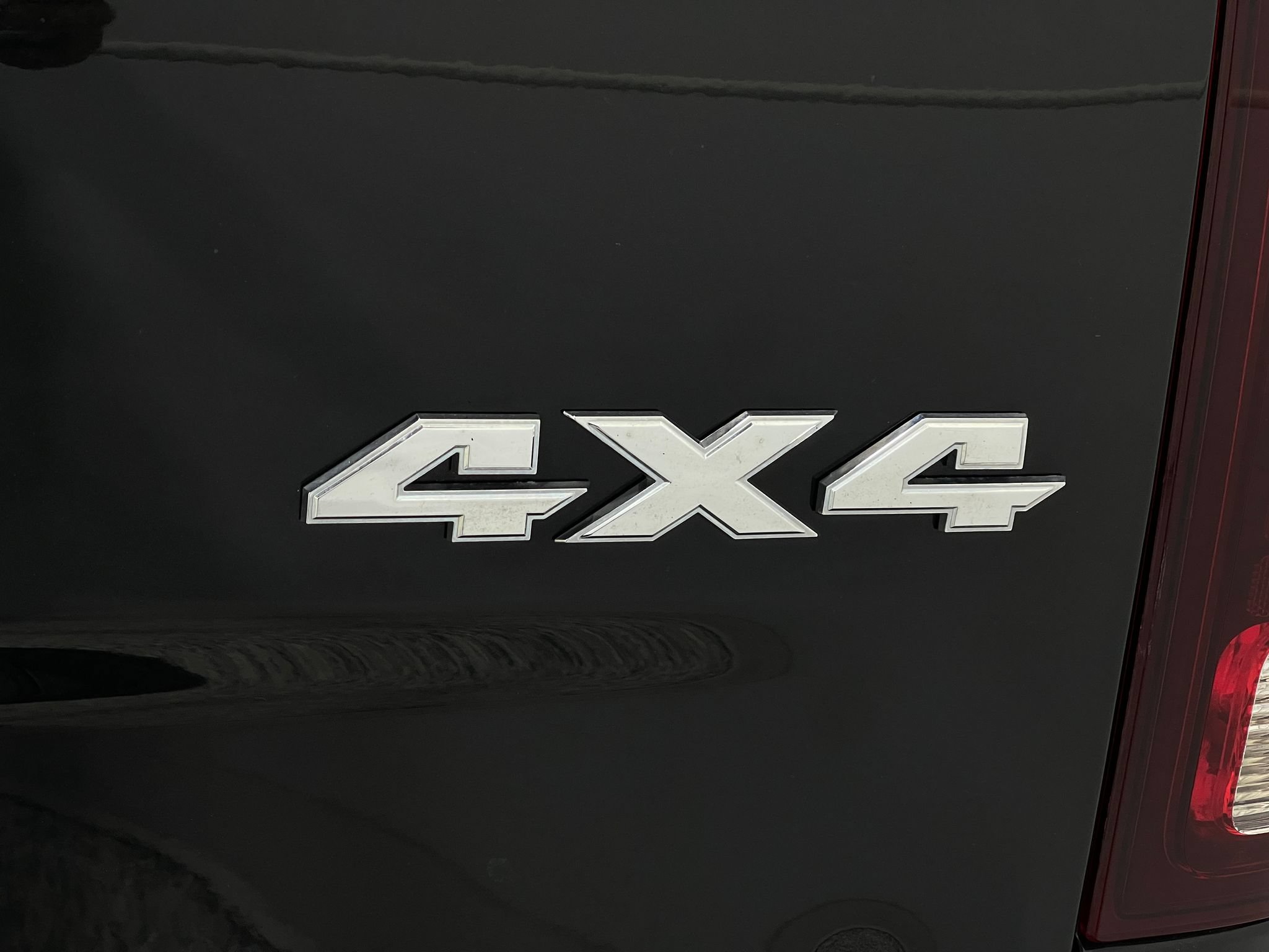 Used 2018 RAM 1500 Sport AWD/4WD image 37