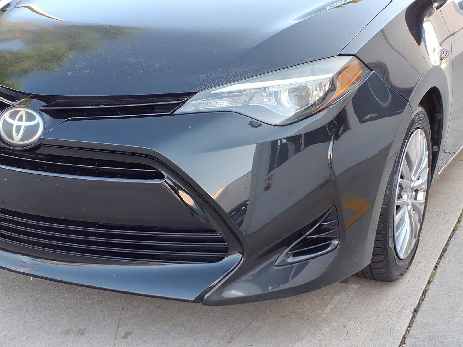 Used 2017 Toyota Corolla SE 50th Anniversary image 17