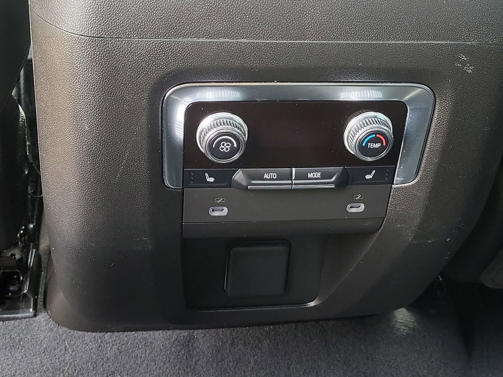 Certified 2023 GMC Yukon AT4 w/ AT4 Premium Plus Package image 22