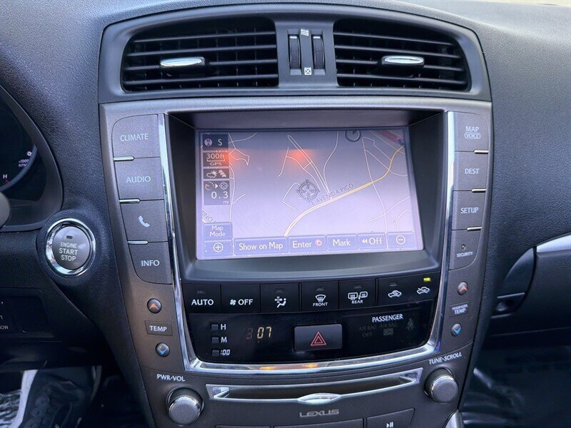 Used 2013 Lexus IS 250C RWD image 23