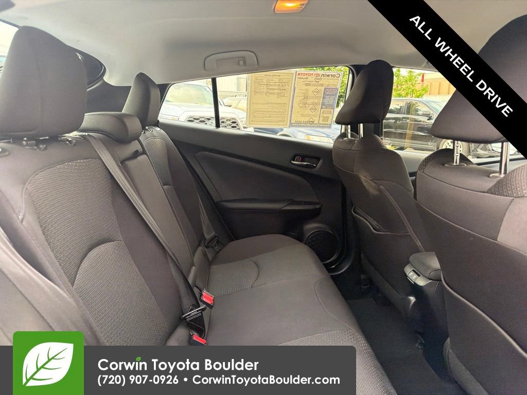 Used 2020 Toyota Prius LE w/ Carpet Mat Package AWD/4WD image 15