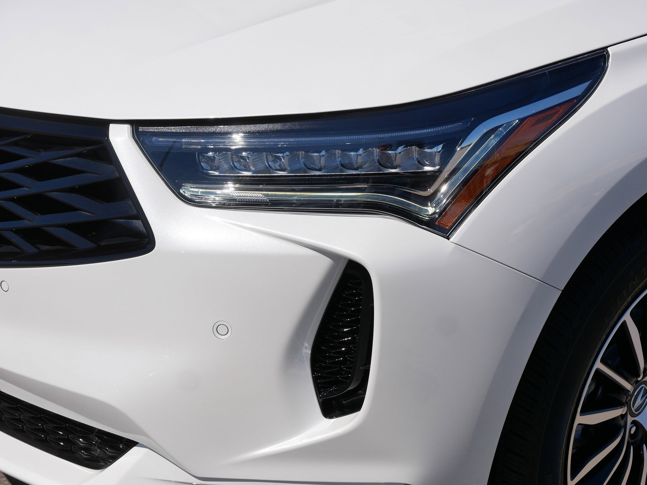 Used 2025 Acura RDX SH-AWD w/ Advance Package image 16