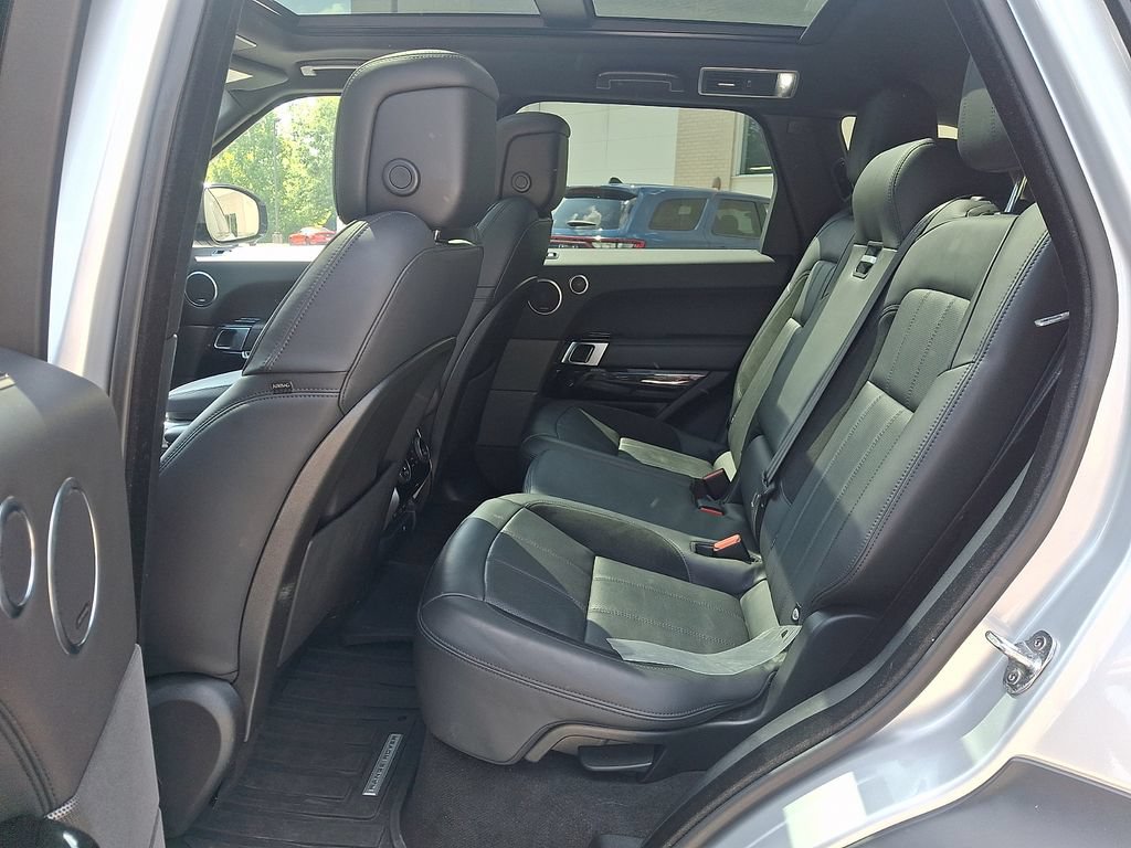 Used 2022 Land Rover Range Rover Sport HST AWD/4WD image 10