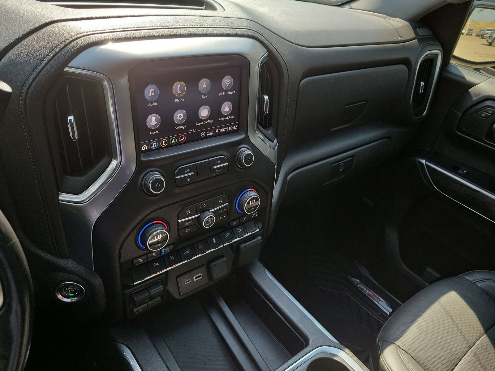 Used 2020 Chevrolet Silverado 1500 LTZ AWD/4WD image 13