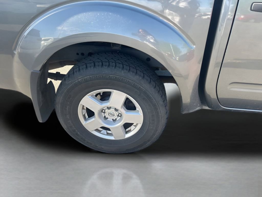 Used 2006 Nissan Frontier SE w/ (P01) Power Pkg AWD/4WD image 13