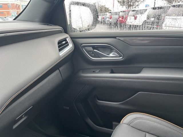 Used 2023 GMC Yukon AT4 w/ AT4 Premium Plus Package image 31