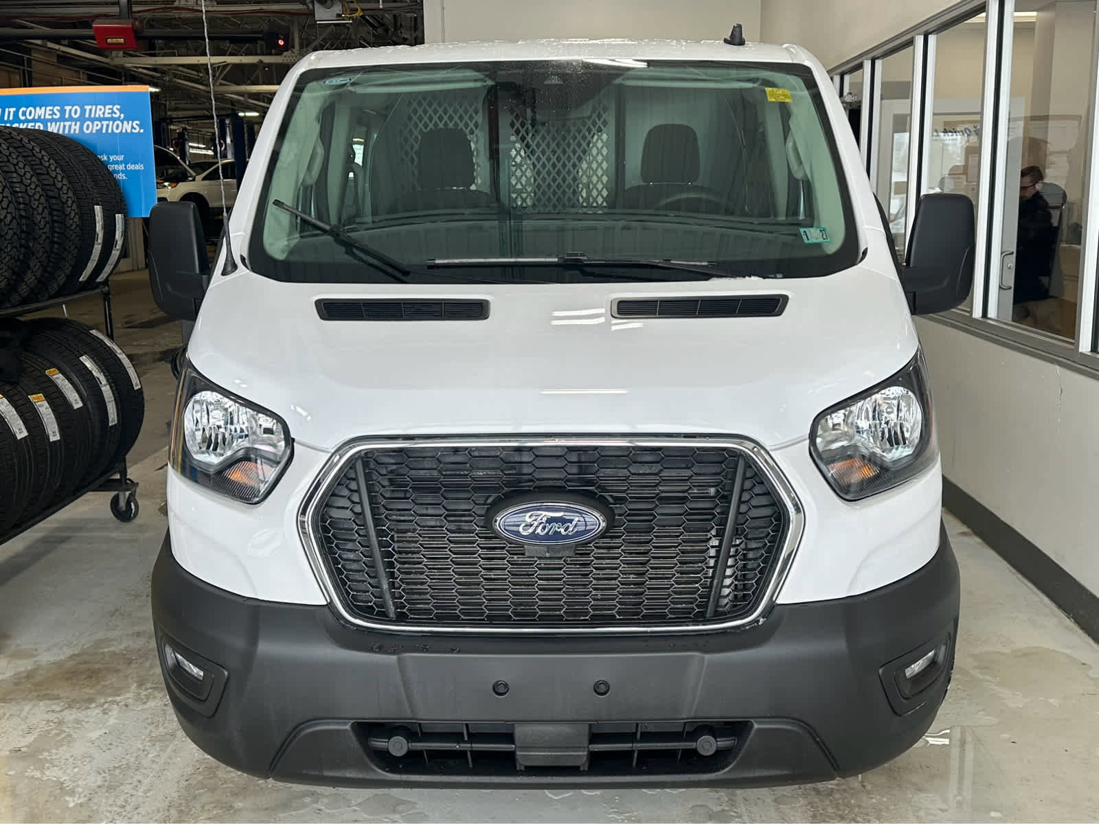 Used 2024 Ford Transit 250 Low Roof w/ Exterior Upgrade Package image 4