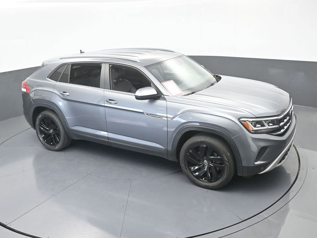 Used 2022 Volkswagen Atlas Cross Sport SE w/ Black Wheel Package image 56