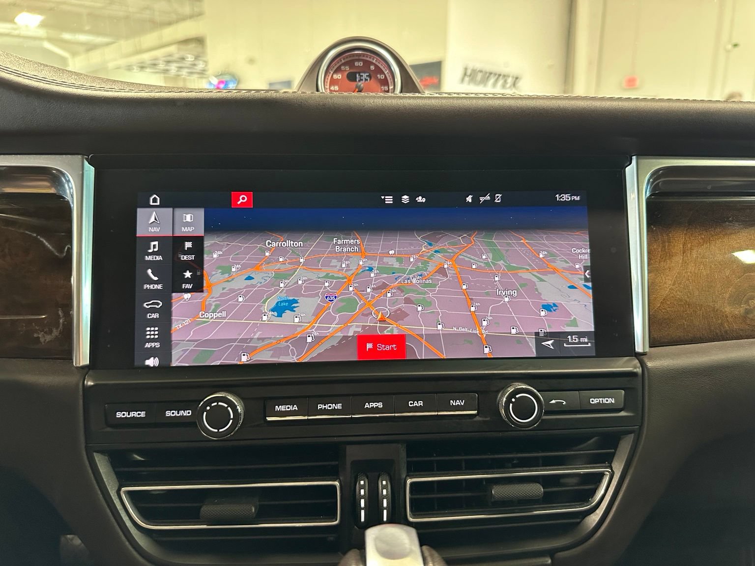 Used 2019 Porsche Macan S w/ Premium Package Plus AWD/4WD image 25