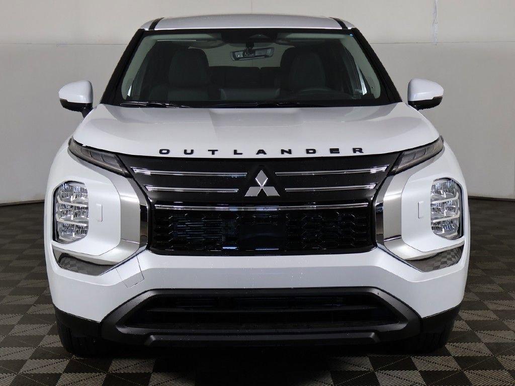 New 2026 Mitsubishi Outlander ES AWD/4WD image 12
