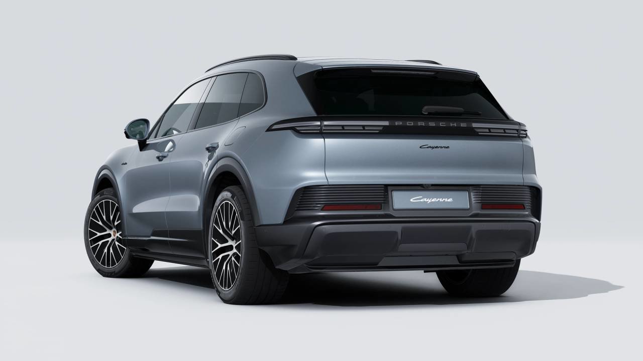 New 2026 Porsche Cayenne Electric AWD/4WD image 3