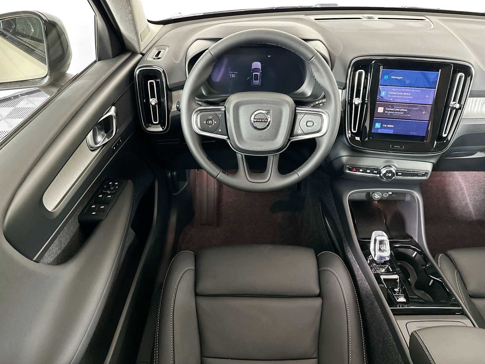 Used 2025 Volvo XC40 B5 Plus w/ Climate Package image 20