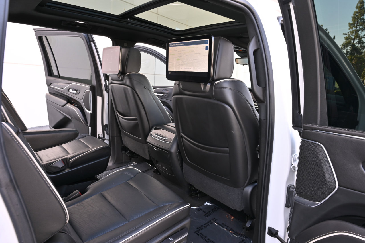 Used 2021 Cadillac Escalade ESV Sport w/ Driver Assist Tech Package RWD image 14