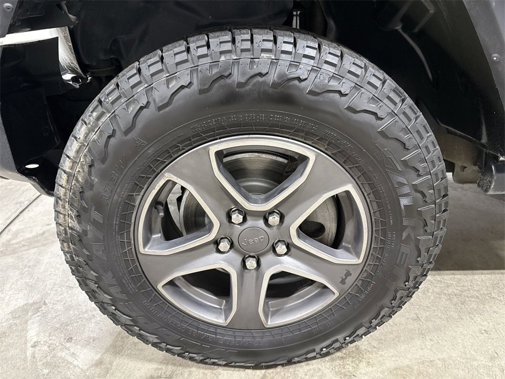 Used 2018 Jeep Wrangler Unlimited Sport S image 25
