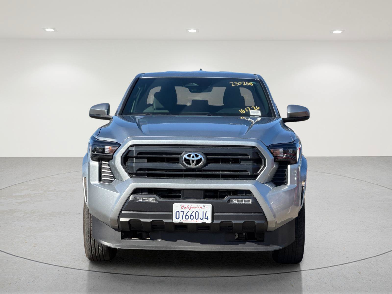 Used 2026 Toyota Tacoma SR5 AWD/4WD image 7