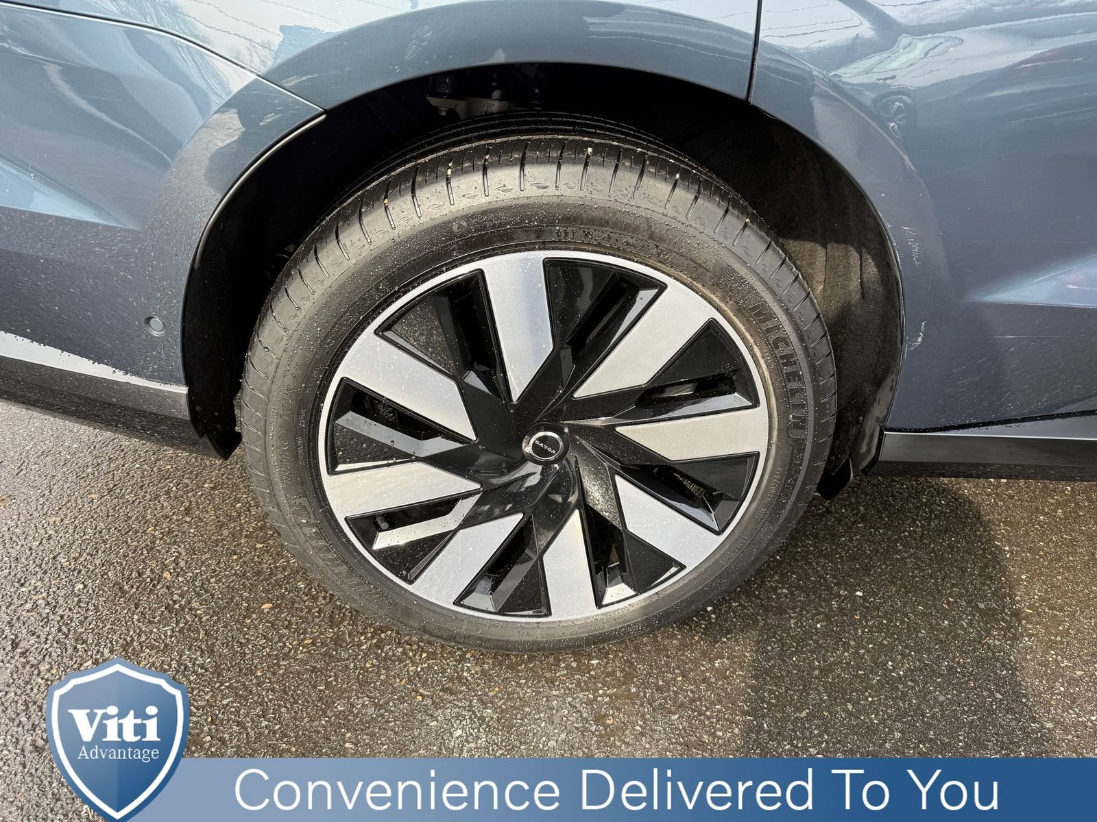 Certified 2025 Volvo EX90 Ultra image 14